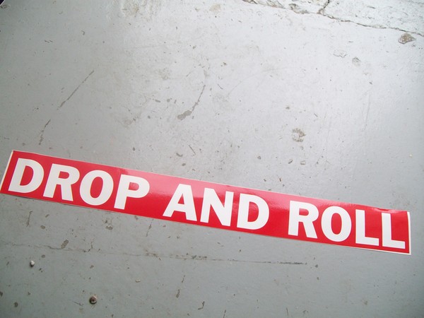 Stop sticker: Drop and Roll