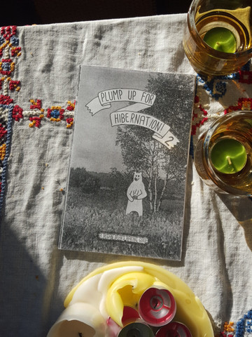 Plump Up for Hibernation: A Vegan Bear's Baking Guide, issue 2